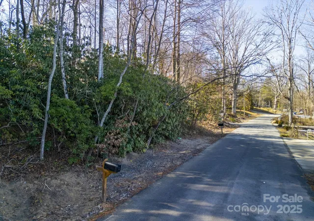Photo 1 of Land for sale at 00 Upper Ridgewood Blvd, Hendersonville, NC 28791 | MLS# 4190534 | Listing updated on 2026-05-19