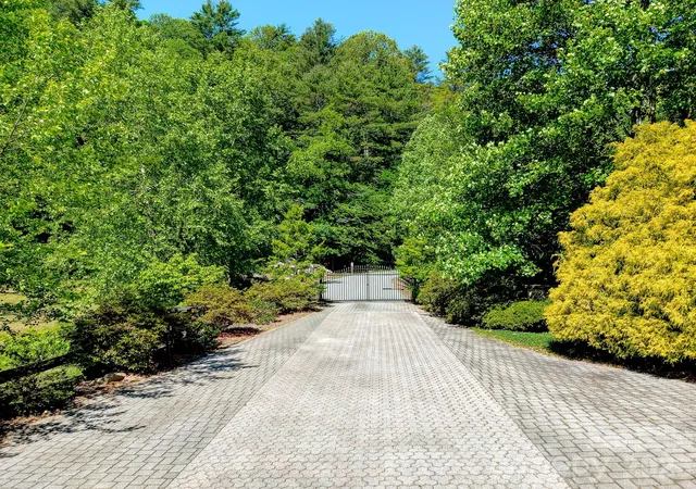 3rd image of 99999 Black Bear Ridge Trl, Zirconia, NC 28790 | MLS# 4200434
