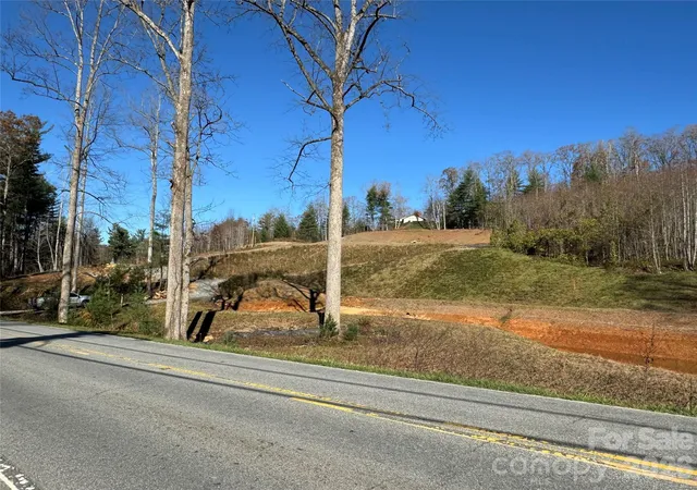 2nd image of 3200 Greenville Hwy, Flat Rock, NC 28731 | MLS# 4201162