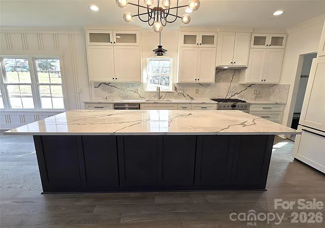 Photo 3 of Single family home for sale at 496 19Th Ave Cir Nw, Hickory, NC 28601 | MLS# 4206259 | Listing updated on 2026-10-06