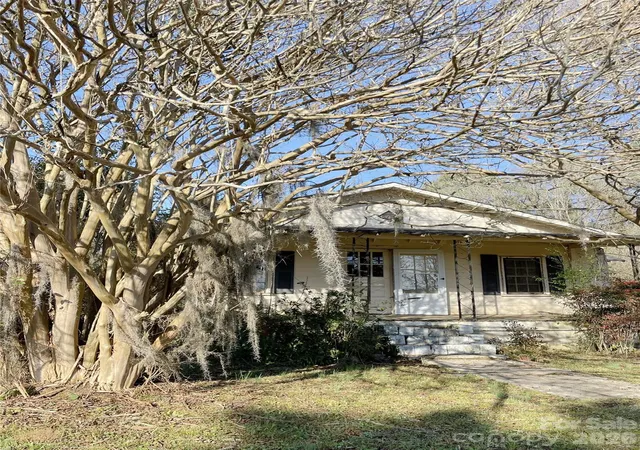 Photo 3 of Single family home for sale at 32 Tell Davidson Rd, Chesterfield, SC 29709 | MLS# 4210125 | Listing updated on 2026-10-13