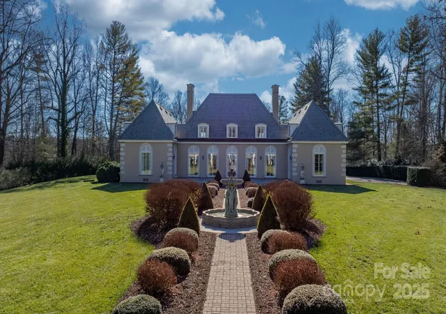 Photo 3 of Mansion for sale at 135 Claron Pl Se, Lenoir, NC 28645 | MLS# 4213212 | Listing updated on 2025-12-09