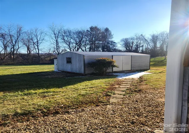 28th image of 271 Stradley Mountain Rd, Asheville, NC 28806 | MLS# 4213787