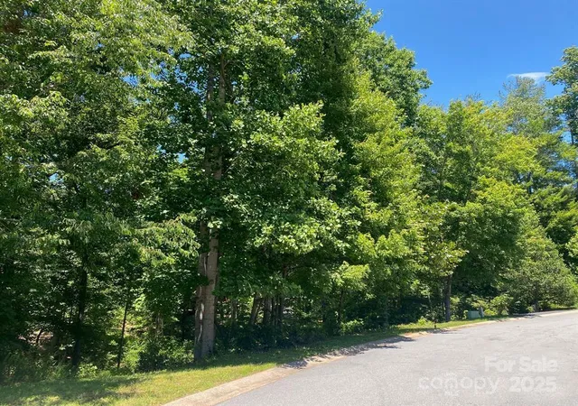 5th image of 1504 Brentwood Pl, Morganton, NC 28655 | MLS# 4217585