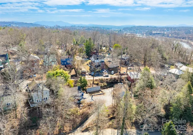 5th image of 231 Westover Dr, Asheville, NC 28801 | MLS# 4221953