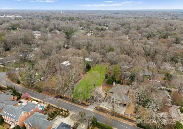 5th image of 4819 Camilla Dr, Charlotte, NC 28226 | MLS# 4224515