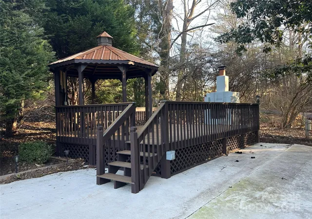 4th image of 109 Cornell Cir #109, Lake Lure, NC 28746 | MLS# 4224631