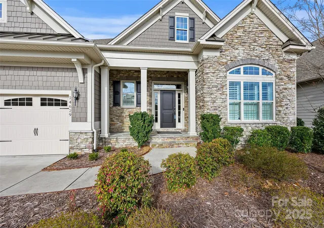 3rd image of 14629 Glen Valley Ct, Charlotte, NC 28278 | MLS# 4226985