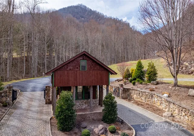 Homes for sale in Marshall, NC | 00000 Grassland Pkwy #14, Marshall, NC 28753 | MLS# 4227364