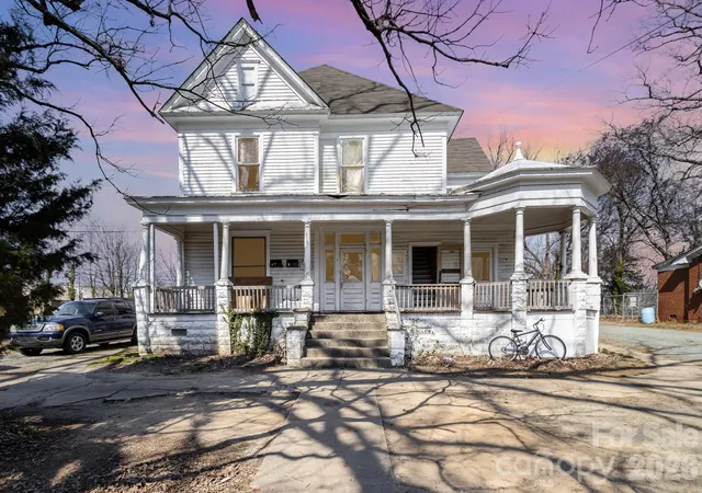 Photo 2 of Multi family home for sale at 616 N Mebane St, Burlington, NC 27217 | MLS# 4228232 | Listing updated on 2026-10-03