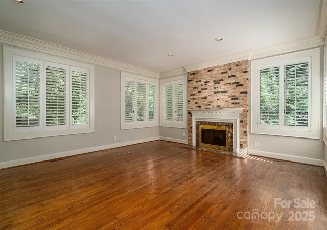 Photo 4 of Single family home for sale at 1816 Country Garden Dr, Shelby, NC 28150 | MLS# 4228610 | Listing updated on 2026-09-26