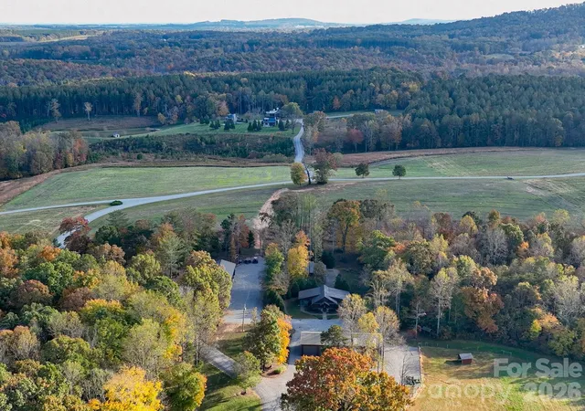 Photo 2 of Mansion for sale at 153 Badenyon Pl, Union Grove, NC 28689 | MLS# 4229151 | Listing updated on 2026-07-13