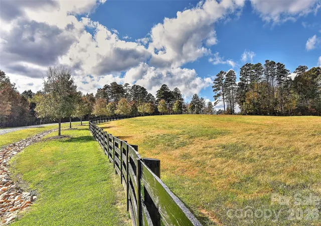 Photo 3 of Single family home for sale at 153 Badenyon Pl, Union Grove, NC 28689 | MLS# 4229151 | Listing updated on 2026-07-13