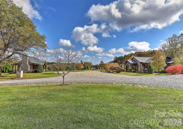 Photo 4 of Single family home for sale at 153 Badenyon Pl, Union Grove, NC 28689 | MLS# 4229151 | Listing updated on 2026-07-13