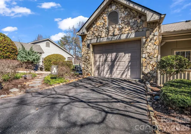 Photo 3 of Condo for sale at 158 Stonecrest Ct, Lake Lure, NC 28746 | MLS# 4230404 | Listing updated on 2026-08-31
