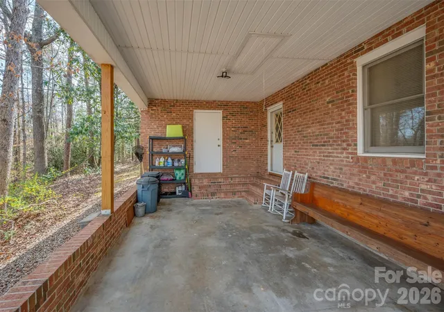 Photo 3 of Single family home for sale at 582 County Line Rd, Rutherfordton, NC 28139 | MLS# 4235377 | Listing updated on 2026-10-01