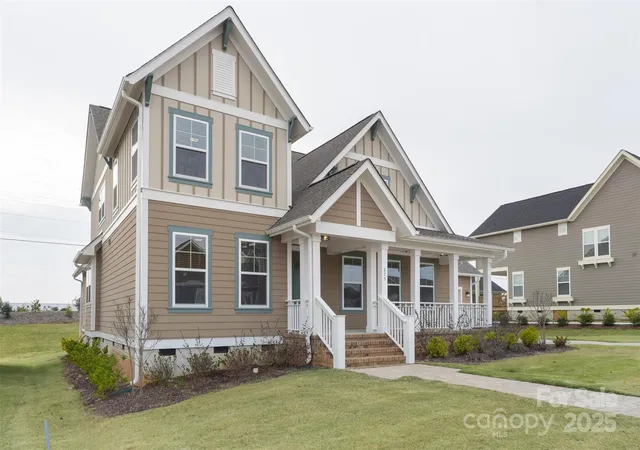 Homes for sale in Rock Hill, SC | 275 Luray Way #447, Rock Hill, SC 29730 | MLS# 4235922