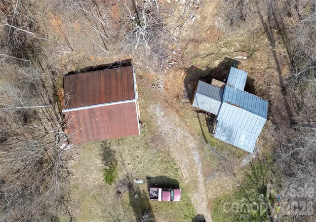 Photo 31 of Single family home for sale at 38 Buchanan Hill Rd, Bakersville, NC 28705 | MLS# 4237916 | Listing updated on 2026-08-31