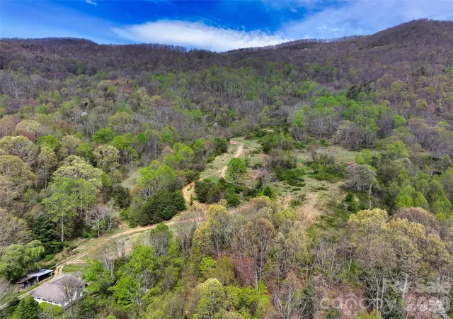 Photo 5 of House for sale at 1567 Newfound Rd, Leicester, NC 28748 | MLS# 4238843 | Listing updated on 2026-07-08