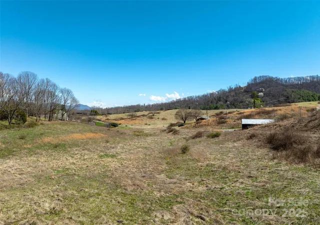 4th image of 99999 Belmont Dr, Clyde, NC 28721 | MLS# 4239995