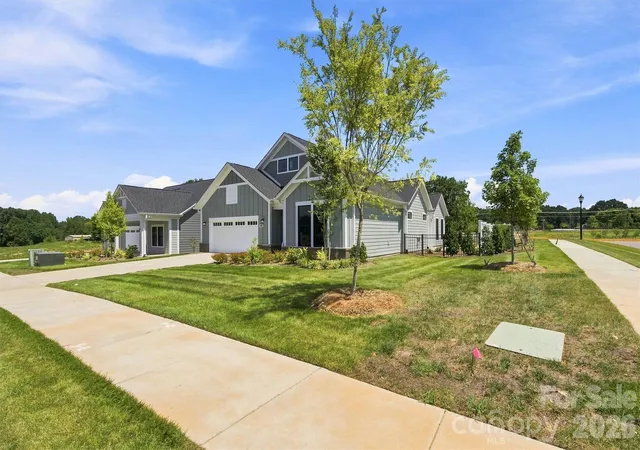 3rd image of 47 Creek Bridge Cir, Charlotte, NC 28213 | MLS# 4243535