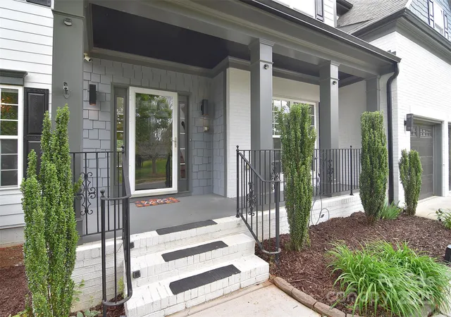 3rd image of 1811 Robbins Meadows Dr, Waxhaw, NC 28173 | MLS# 4245391