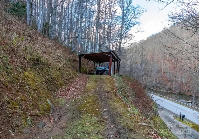 34th image of 12982 Us 19w Hwy, Burnsville, NC 28714 | MLS# 4246004