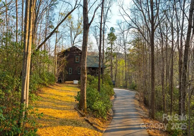 Photo 3 of Single family home for sale at 502 Caledonia Loop, Landrum, SC 29356 | MLS# 4246247 | Listing updated on 2026-07-04