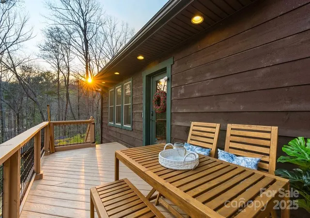 Photo 3 of Single family home for sale at 502 Caledonia Loop, Landrum, SC 29356 | MLS# 4246247 | Listing updated on 2026-07-04