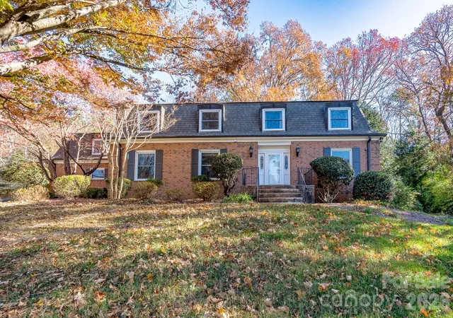 Photo 1 of Sale Pending at 758 Williamsburg Dr Ne, Concord, NC 28025 | MLS# 4248248 | Listing updated on 2026-10-07
