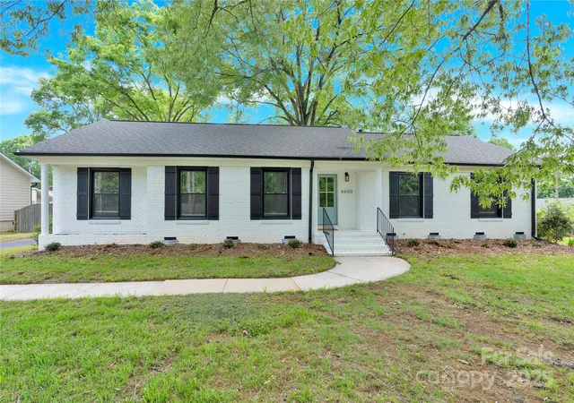 1st image of 6600 Knightswood Dr, Charlotte, NC 28226 | MLS# 4249249