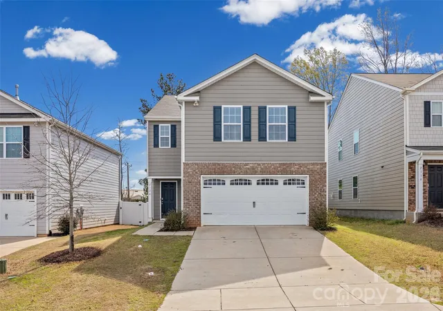 Homes for sale in York, SC | 2120 Redstone Dr, York, SC 29745 | MLS# 4249334