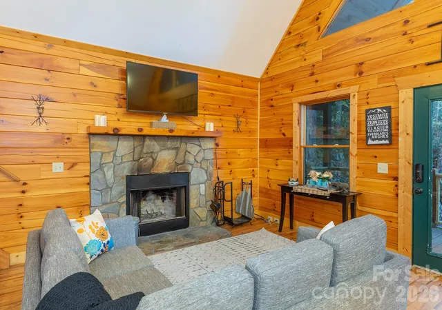 Photo 4 of Single family home for sale at 100 Candlemaker Trl, Maggie Valley, NC 28751 | MLS# 4249616 | Listing updated on 2026-07-03