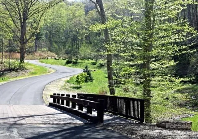 4th image of 17 Franklin Trace Dr #17, Asheville, NC 28804 | MLS# 4252152