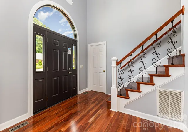 Photo 4 of Single family home for sale at 109 Arabian Ln, Salisbury, NC 28147 | MLS# 4252270 | Listing updated on 2026-10-06