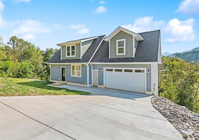 Photo 1 of Single family home for sale at 148 Amblers Knoll Rd, Weaverville, NC 28787 | MLS# 4253906 | Listing updated on 2026-09-17