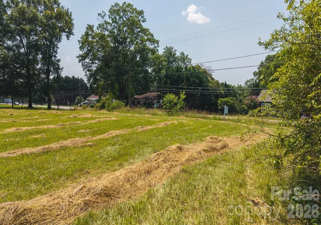 4th image of 1040 Nc 90 Hwy W, Taylorsville, NC 20681 | MLS# 4254139