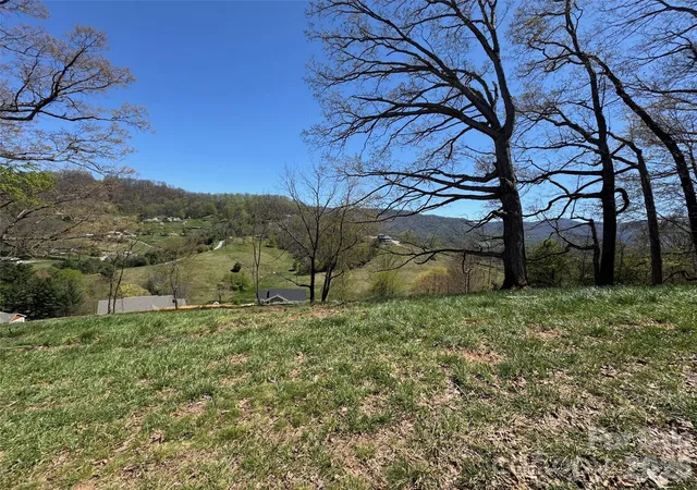 Photo 3 of Land for sale at 00 Aster Ridge Dr #10, Waynesville, NC 28786 | MLS# 4259638 | Listing updated on 2026-10-23