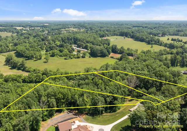 4th image of 128 Backrush Ct, Statesville, NC 28625 | MLS# 4260006