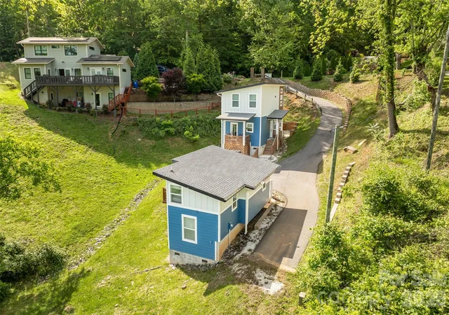 Homes for sale in Asheville, NC | 109 Thurland Ave, Asheville, NC 28803 | MLS# 4261311