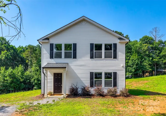Homes for sale in Gastonia, NC | 415 Kickapoo Ave, Gastonia, NC 28056 | MLS# 4263401