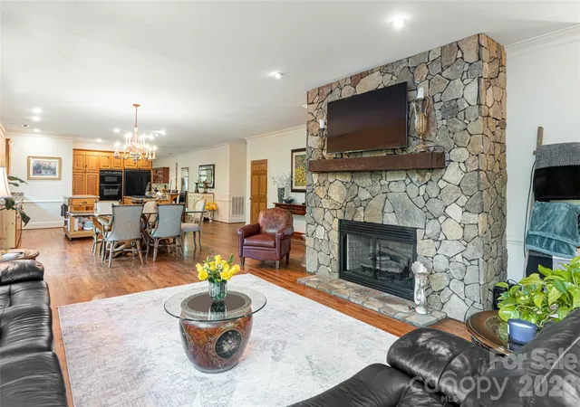 Photo 3 of Single family home for sale at 75 Cougar Ln, Saluda, NC 28773 | MLS# 4263735 | Listing updated on 2026-09-19