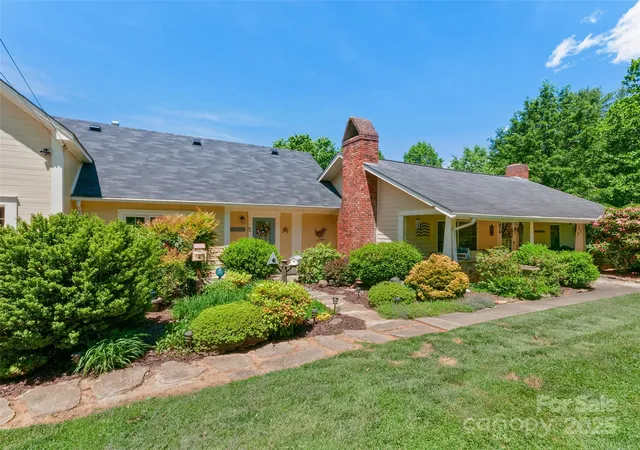 Homes for sale in Canton, NC | 229 Crabtree Mountain Rd, Canton, NC 28716 | MLS# 4264280