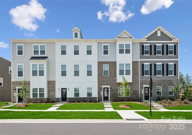 1st image of 1944 Westerhill Dr, Fort Mill, SC 29708 | MLS# 4264592