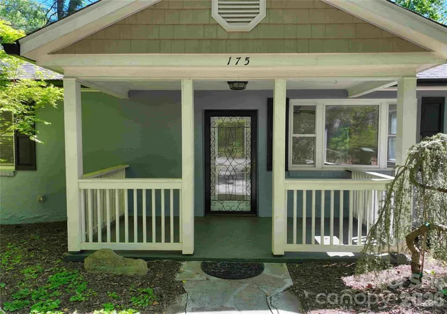 Homes for sale in Asheville, NC | 175 Chatham Rd, Asheville, NC 28804 | MLS# 4265209