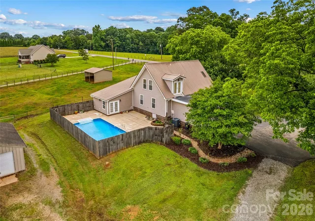Photo 3 of Single family home for sale at 296 Hicks Crk Rd, Troutman, NC 28166 | MLS# 4266143 | Listing updated on 2026-10-09