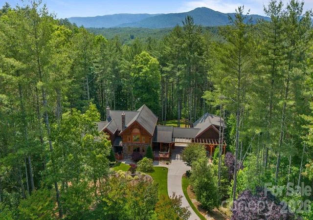 Photo 3 of Single family home for sale at 5626 Rocky Falls Ln, Lenoir, NC 28645 | MLS# 4266491 | Listing updated on 2026-10-02