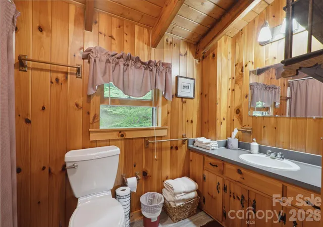 Homes for sale in Lansing, NC | 710 River Hills Rd, Lansing, NC 28643 | MLS# 4267689