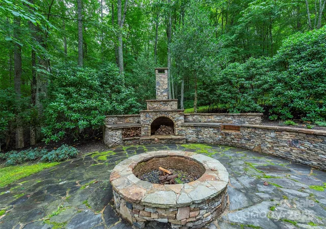 Homes for sale in Burnsville, NC | 25 Hickory Springs Rd #25, Burnsville, NC 28714 | MLS# 4268311