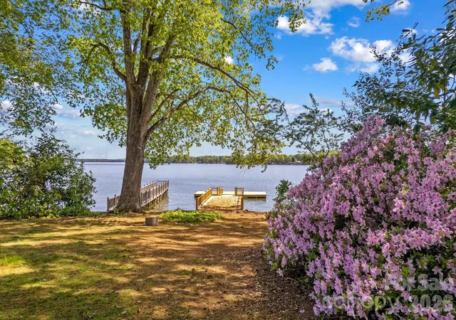 Photo 2 of Single family home for sale at 680 Fox Holw Ln, Salisbury, NC 28146 | MLS# 4269106 | Listing updated on 2026-09-22